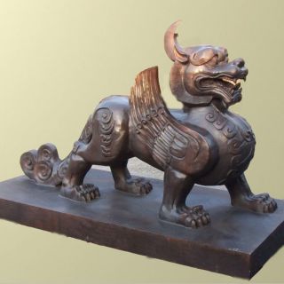 我們應(yīng)該怎么挑選貔貅呢？