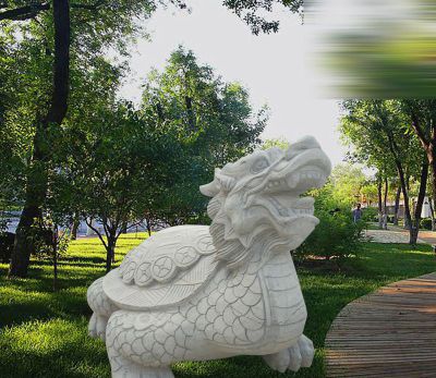 公園里擺放的漢白玉石雕創(chuàng)意龍龜?shù)袼? /></figure>
                                            <p>公園里擺放的漢白玉石雕創(chuàng)意龍龜?shù)袼?/p>
                                        </a></li>
                                                                            <li><a href=