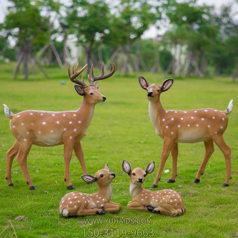 公園玻璃鋼仿真動物梅花鹿雕塑