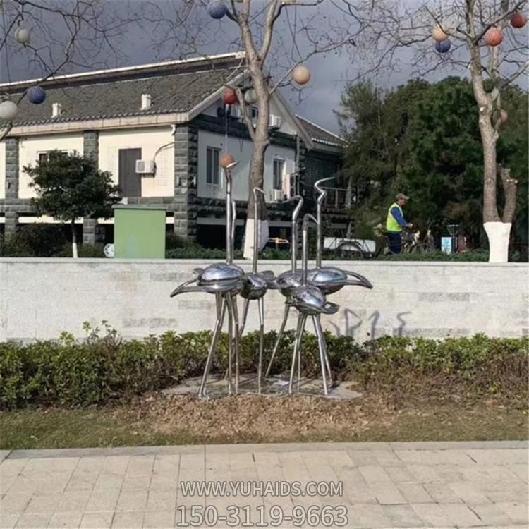 不銹鋼拋光鏡面抽象火烈鳥景區(qū)公園草坪擺件雕塑